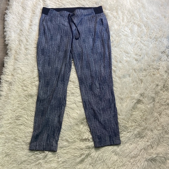 Athleta Midtown Batik Print Ankle Pants - Picture 1 of 7